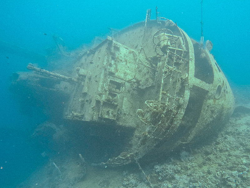 Certified divers at Cedar Pride wreck